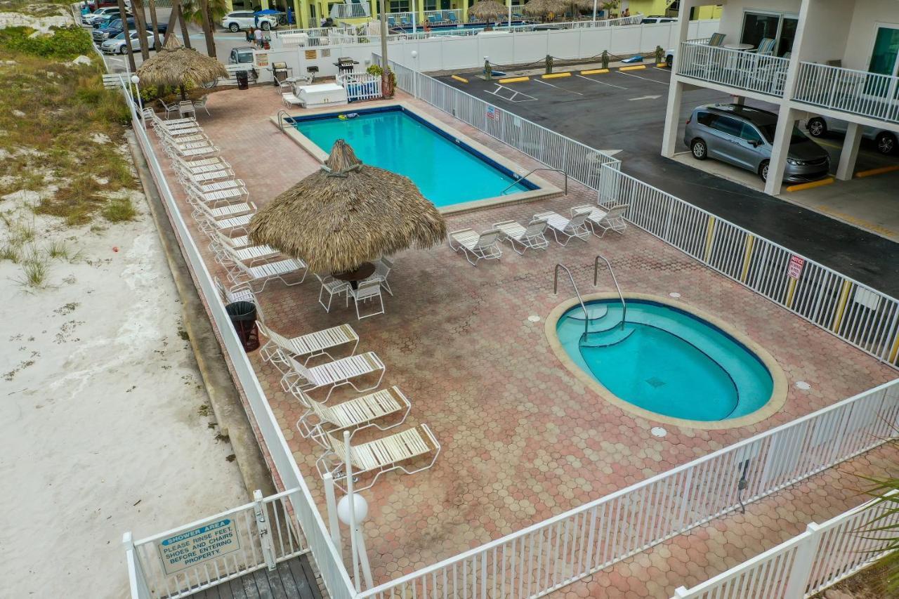 Sea Breeze Resort By Travel Resort Services Madeira Beach Exterior photo